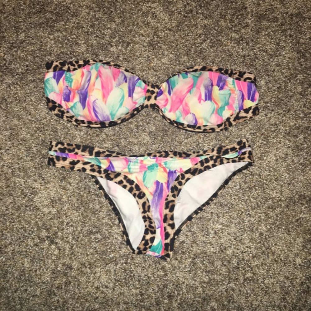 swimsuit